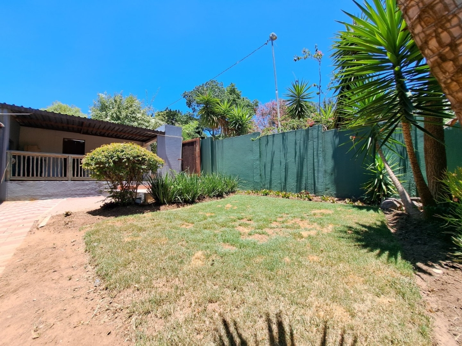 To Let 1 Bedroom Property for Rent in Norscot Gauteng