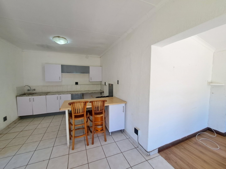 To Let 1 Bedroom Property for Rent in Norscot Gauteng