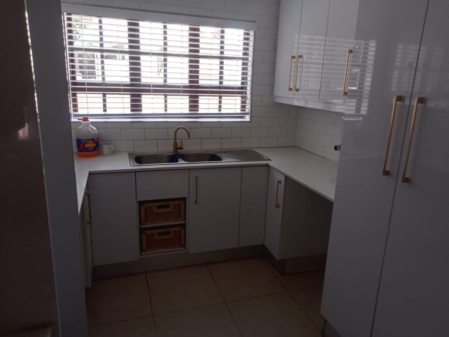 To Let 3 Bedroom Property for Rent in Dowerglen Ext 4 Gauteng