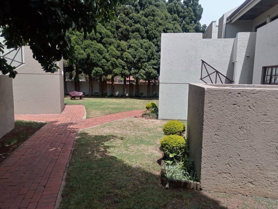 To Let 3 Bedroom Property for Rent in Dowerglen Ext 4 Gauteng