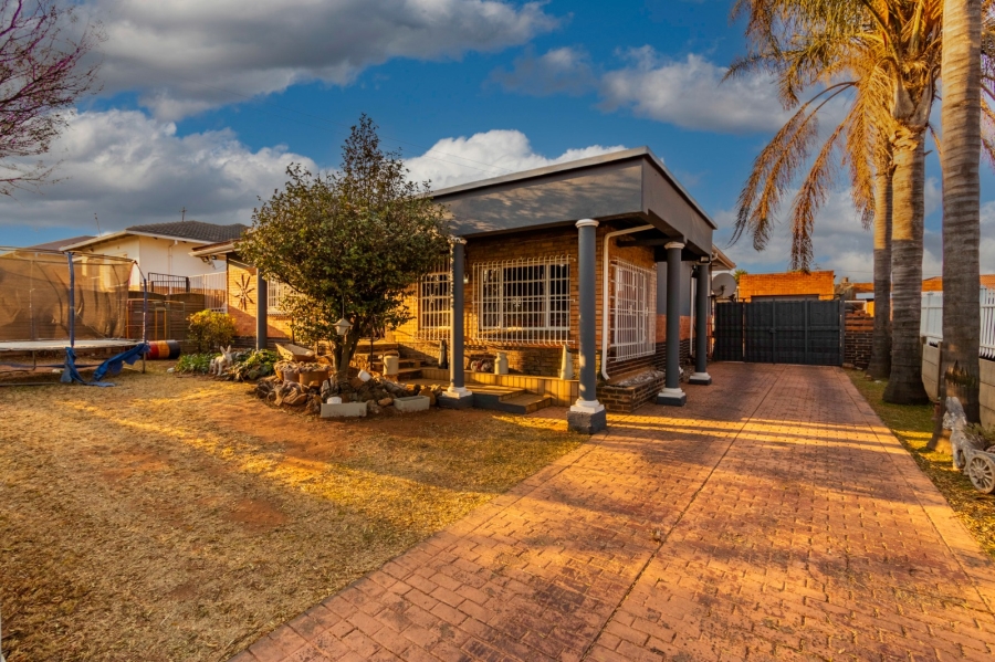 3 Bedroom Property for Sale in Homestead Gauteng