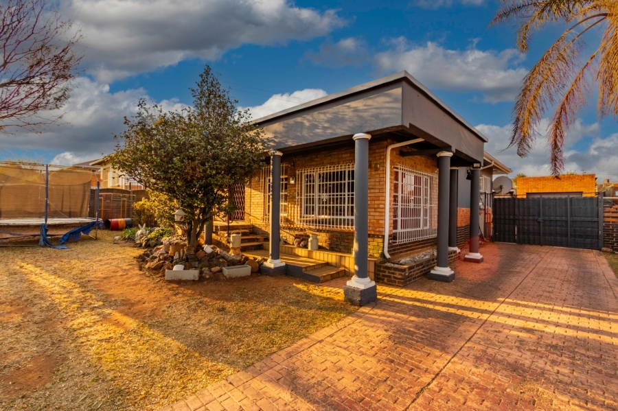 3 Bedroom Property for Sale in Homestead Gauteng