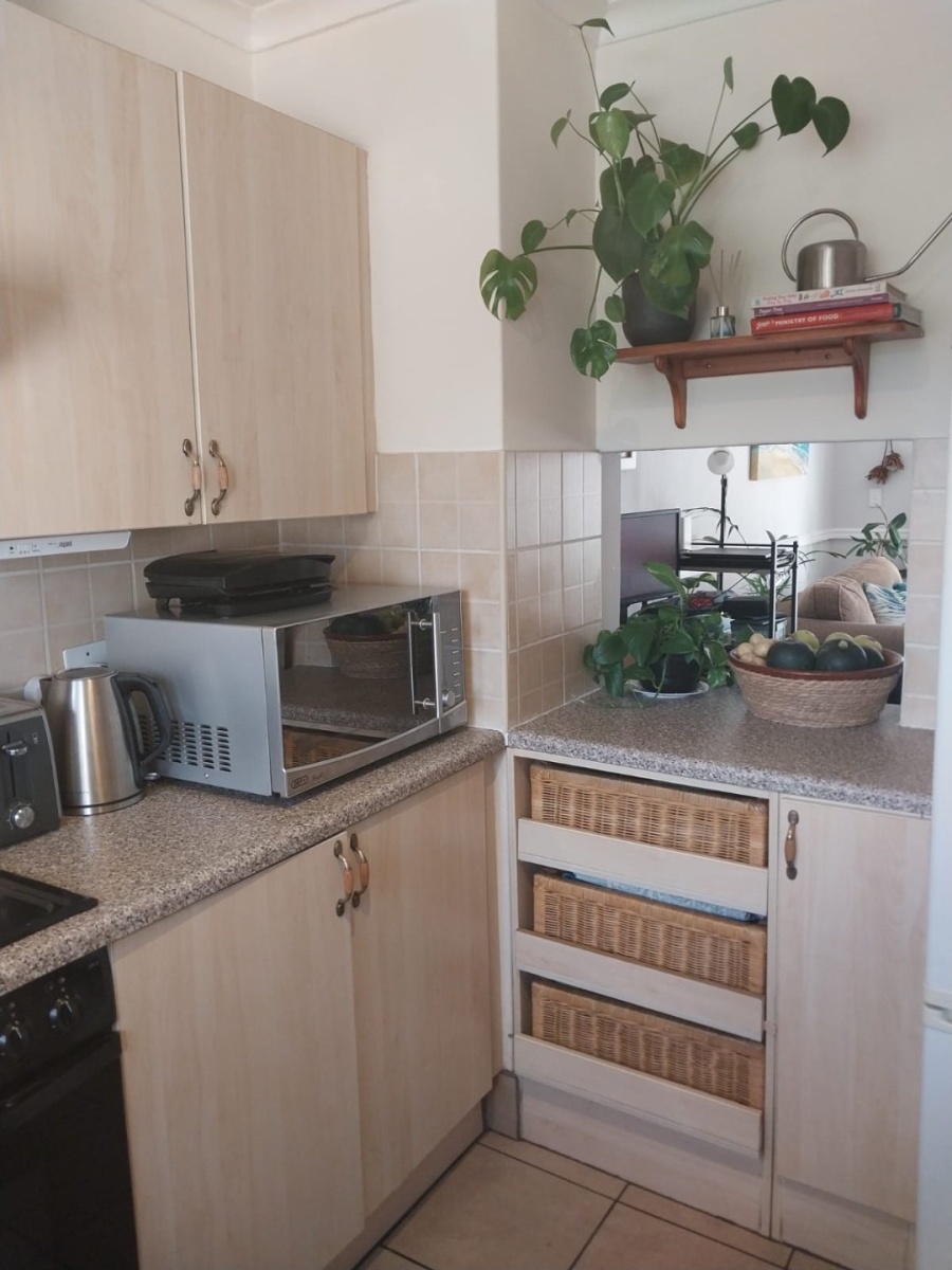 2 Bedroom Property for Sale in Lombardy East Gauteng