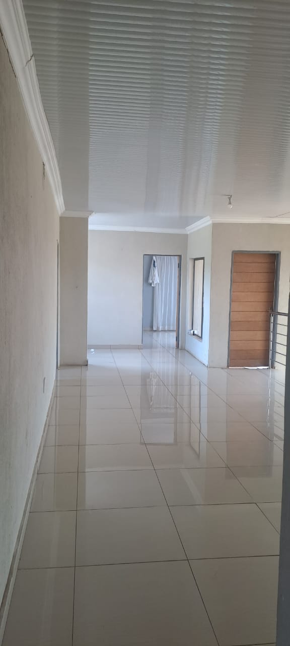 To Let 4 Bedroom Property for Rent in The Orchards Gauteng