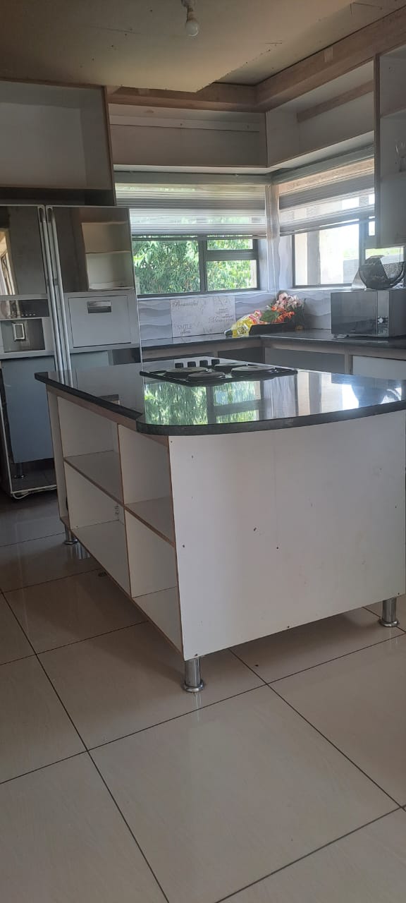 To Let 4 Bedroom Property for Rent in The Orchards Gauteng