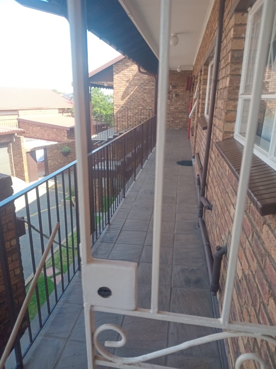 2 Bedroom Property for Sale in Albemarle Ext 1 Gauteng