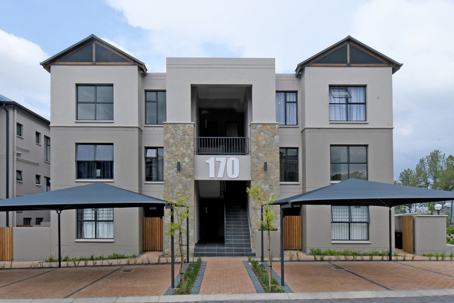 To Let 3 Bedroom Property for Rent in The Polofields Gauteng