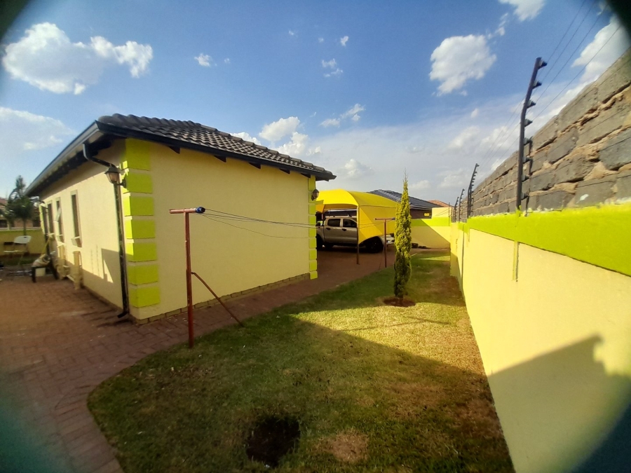 3 Bedroom Property for Sale in The Orchards Gauteng