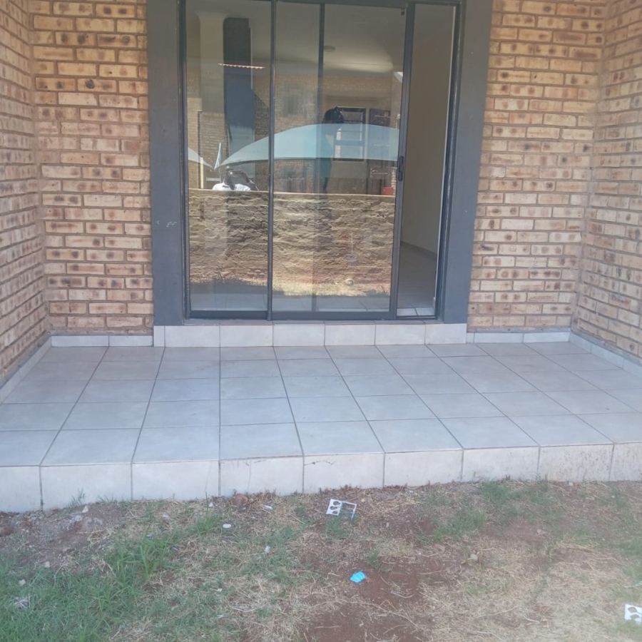 To Let  Bedroom Property for Rent in Benoni AH Gauteng