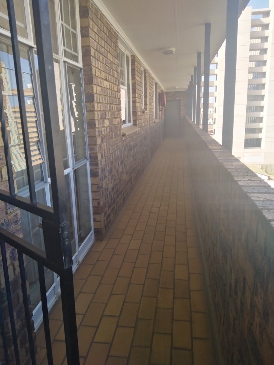 To Let 1 Bedroom Property for Rent in Hatfield Gauteng