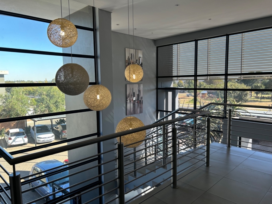 To Let commercial Property for Rent in Glen Eagle Estate Gauteng