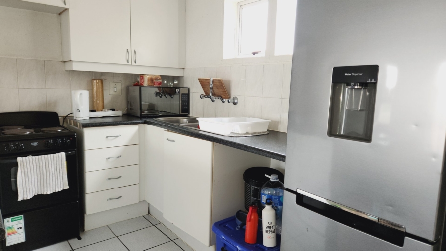 1 Bedroom Property for Sale in Bromhof Gauteng