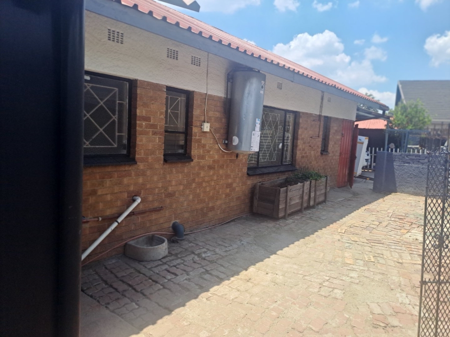 3 Bedroom Property for Sale in Witfield Gauteng