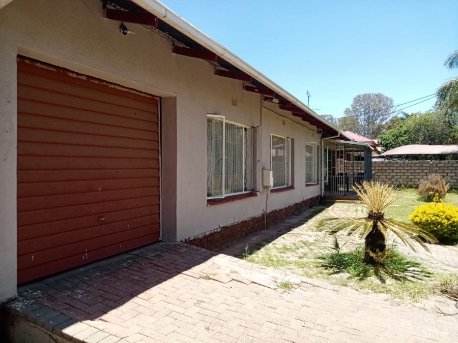 3 Bedroom Property for Sale in Silverton Gauteng