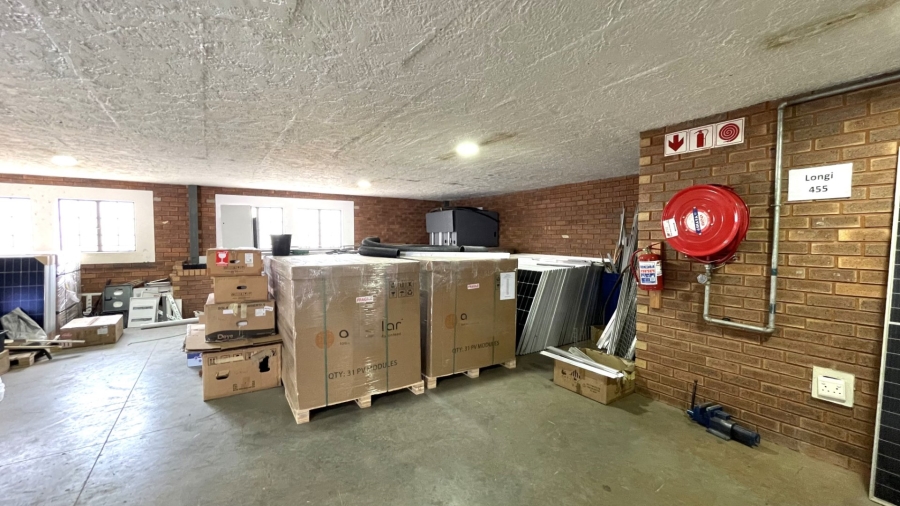 Commercial Property for Sale in Hennopspark Industrial Gauteng