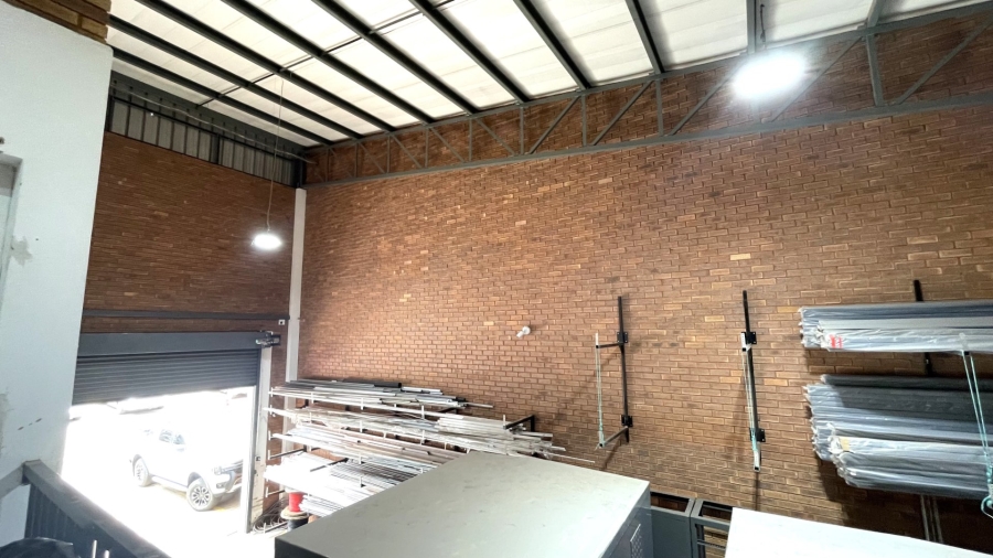 Commercial Property for Sale in Hennopspark Industrial Gauteng