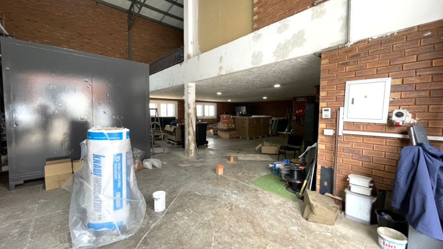 Commercial Property for Sale in Hennopspark Industrial Gauteng