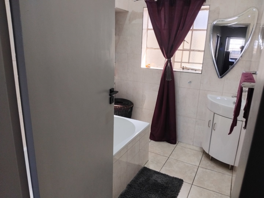 3 Bedroom Property for Sale in Solheim Gauteng