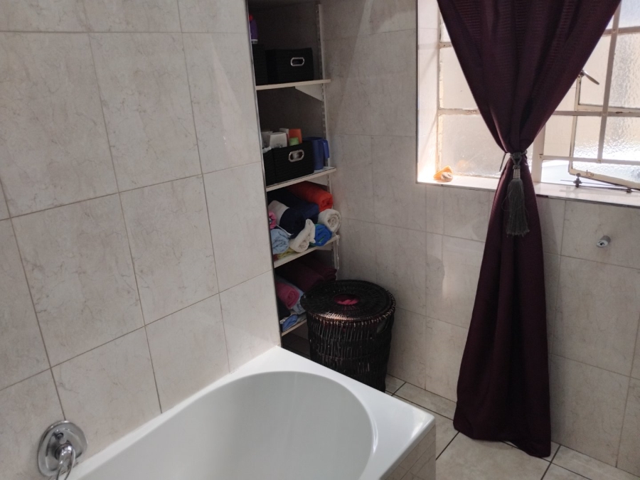 3 Bedroom Property for Sale in Solheim Gauteng