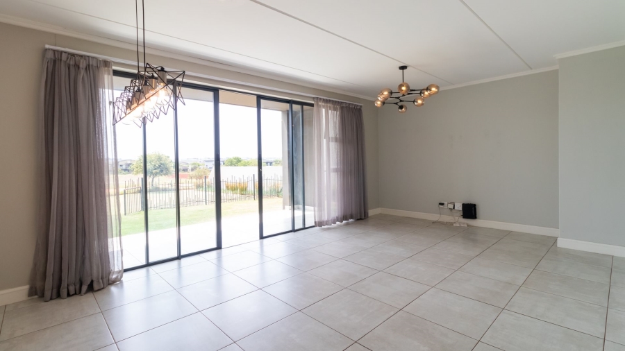 3 Bedroom Property for Sale in Serengeti Lifestyle Estate Gauteng