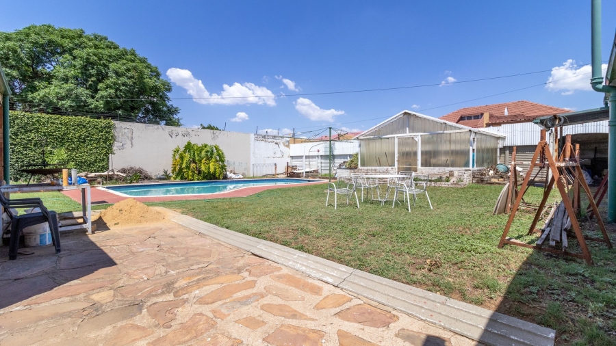 3 Bedroom Property for Sale in Robertsham Gauteng