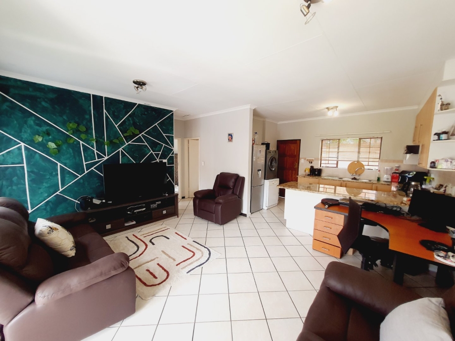 2 Bedroom Property for Sale in Mooikloof Ridge Gauteng