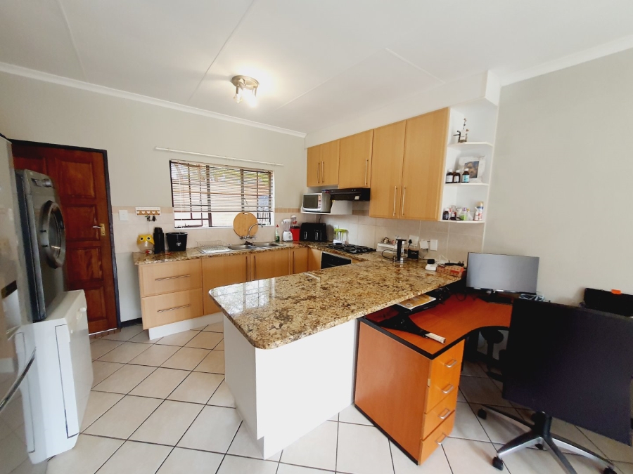 2 Bedroom Property for Sale in Mooikloof Ridge Gauteng