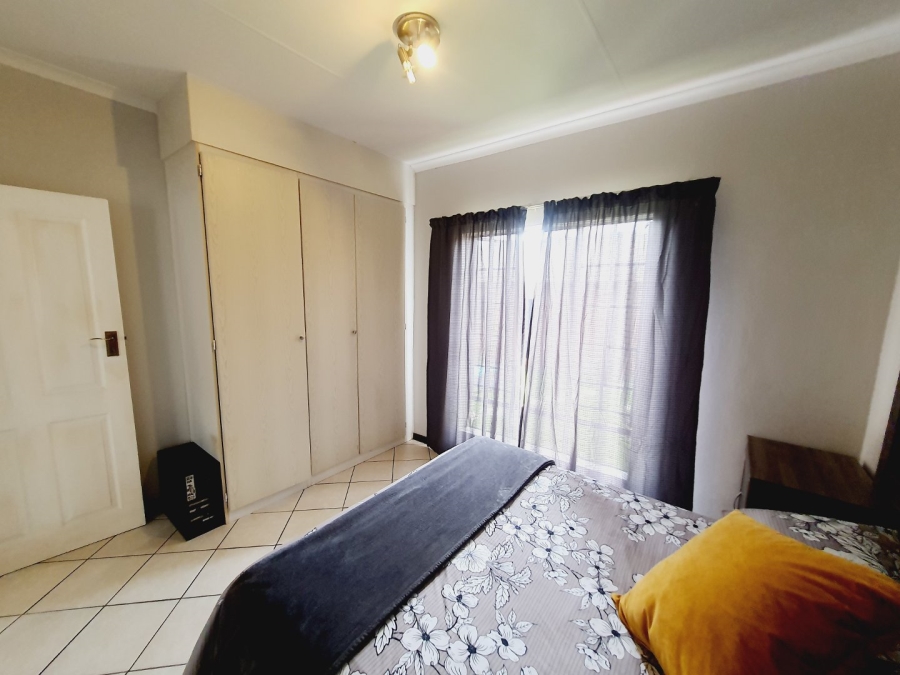 2 Bedroom Property for Sale in Mooikloof Ridge Gauteng