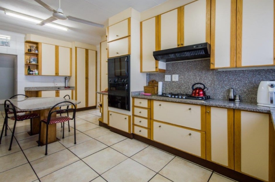 3 Bedroom Property for Sale in Hurlyvale Gauteng