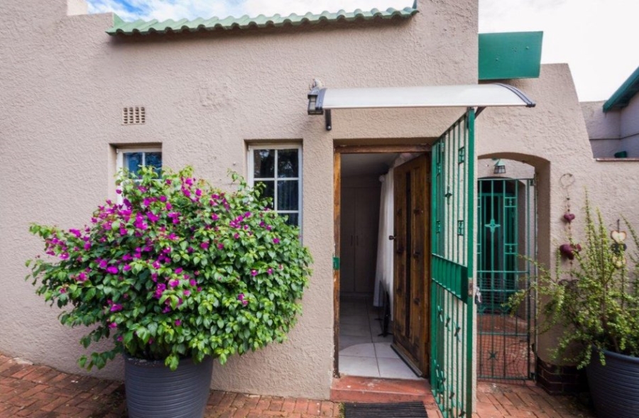 3 Bedroom Property for Sale in Hurlyvale Gauteng