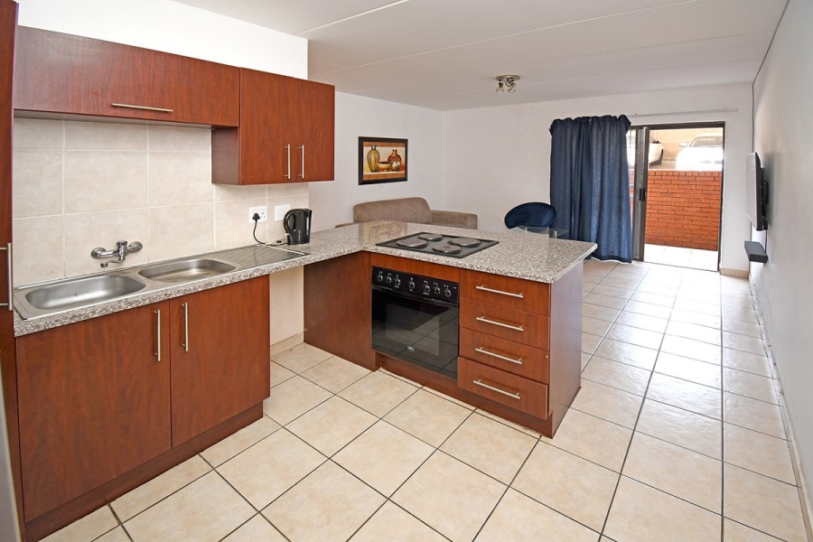 2 Bedroom Property for Sale in Summerfields Estate Gauteng