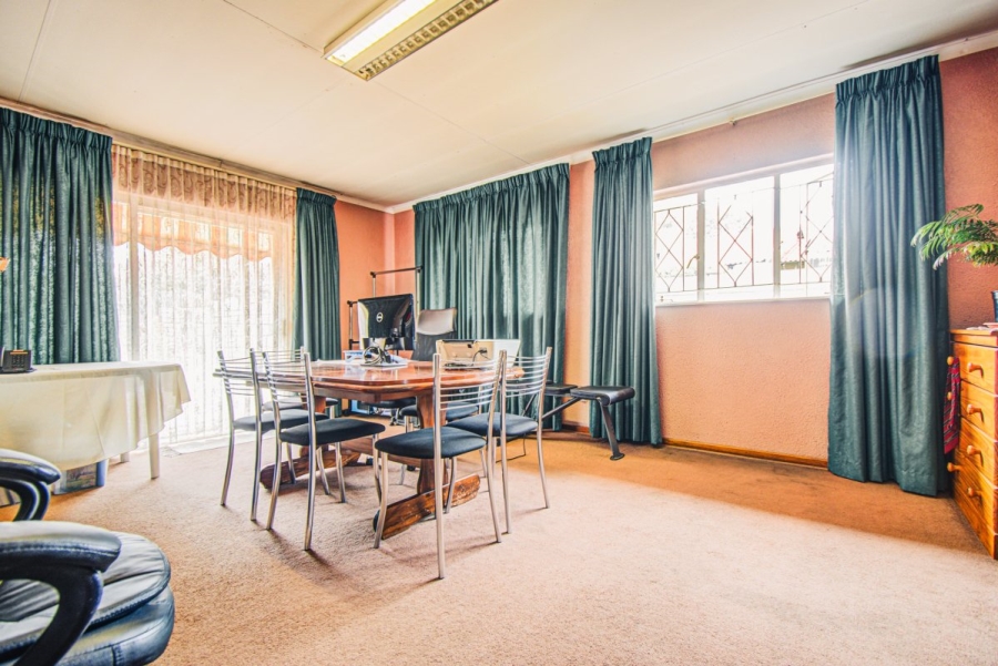 3 Bedroom Property for Sale in Isandovale Gauteng