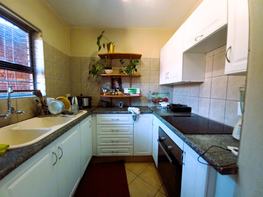 2 Bedroom Property for Sale in Klopperpark Gauteng