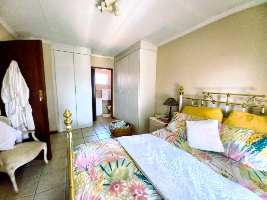 2 Bedroom Property for Sale in Klopperpark Gauteng