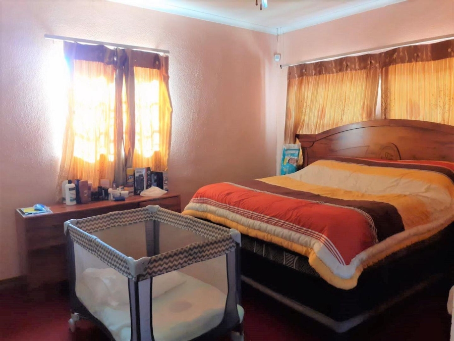 3 Bedroom Property for Sale in Zakariyya Park Gauteng