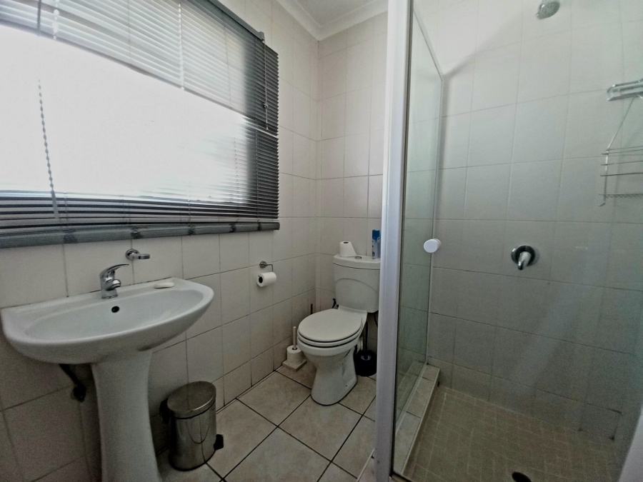 4 Bedroom Property for Sale in Edenvale Central Gauteng