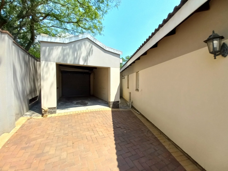 4 Bedroom Property for Sale in Edenvale Central Gauteng