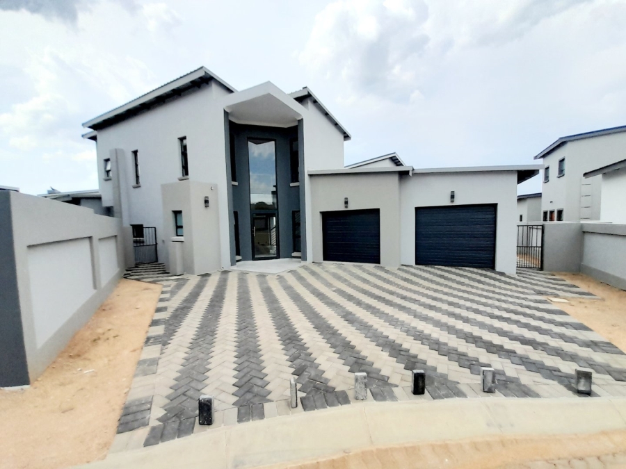 4 Bedroom Property for Sale in Roodepark Eco Estate Gauteng