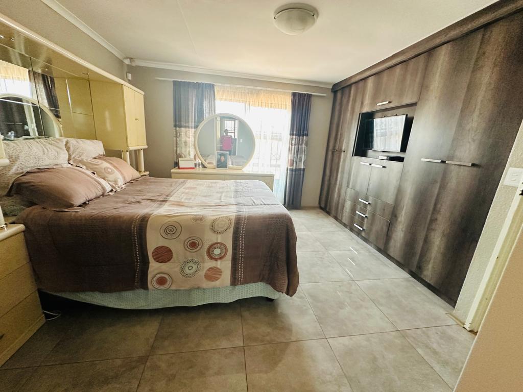 3 Bedroom Property for Sale in The Orchards Gauteng