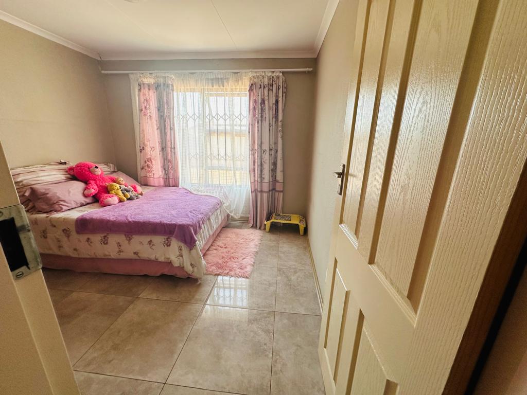 3 Bedroom Property for Sale in The Orchards Gauteng