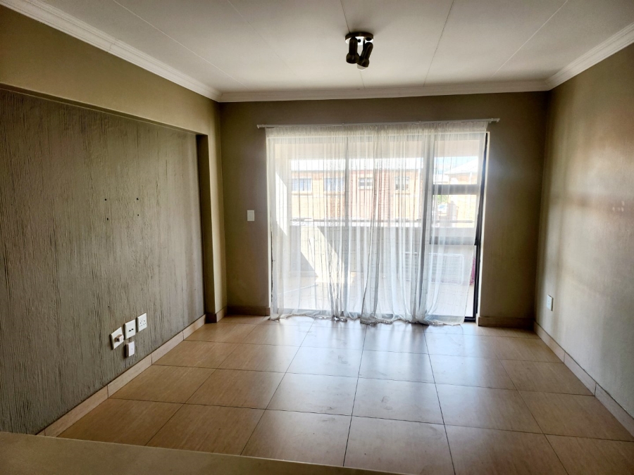 To Let 2 Bedroom Property for Rent in Andeon Gauteng