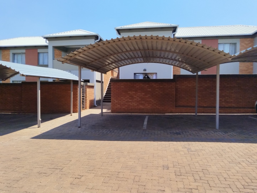 To Let 2 Bedroom Property for Rent in Andeon Gauteng