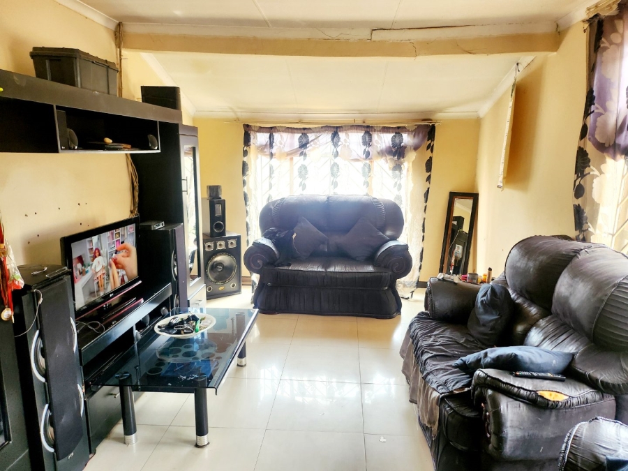 3 Bedroom Property for Sale in Kwaggasrand Gauteng