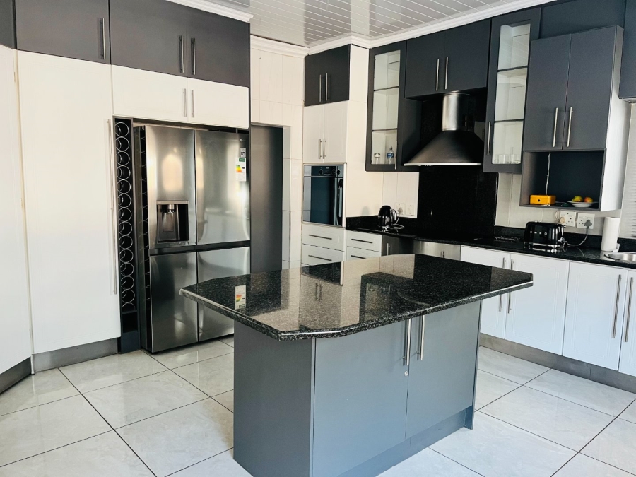 3 Bedroom Property for Sale in Proclamation Hill Gauteng