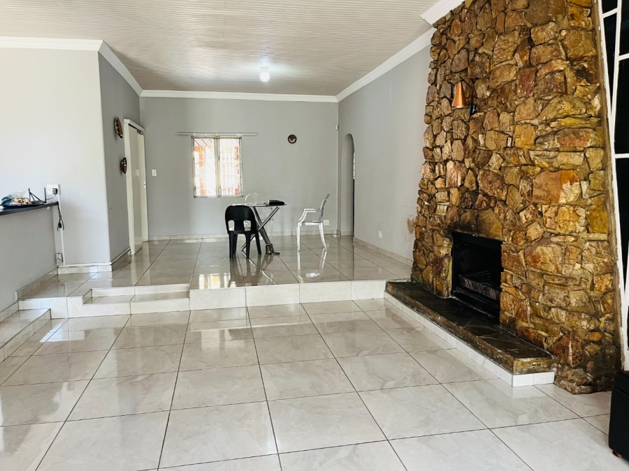 3 Bedroom Property for Sale in Proclamation Hill Gauteng