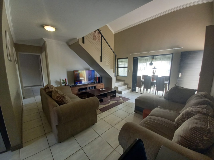 3 Bedroom Property for Sale in Amberfield Gauteng