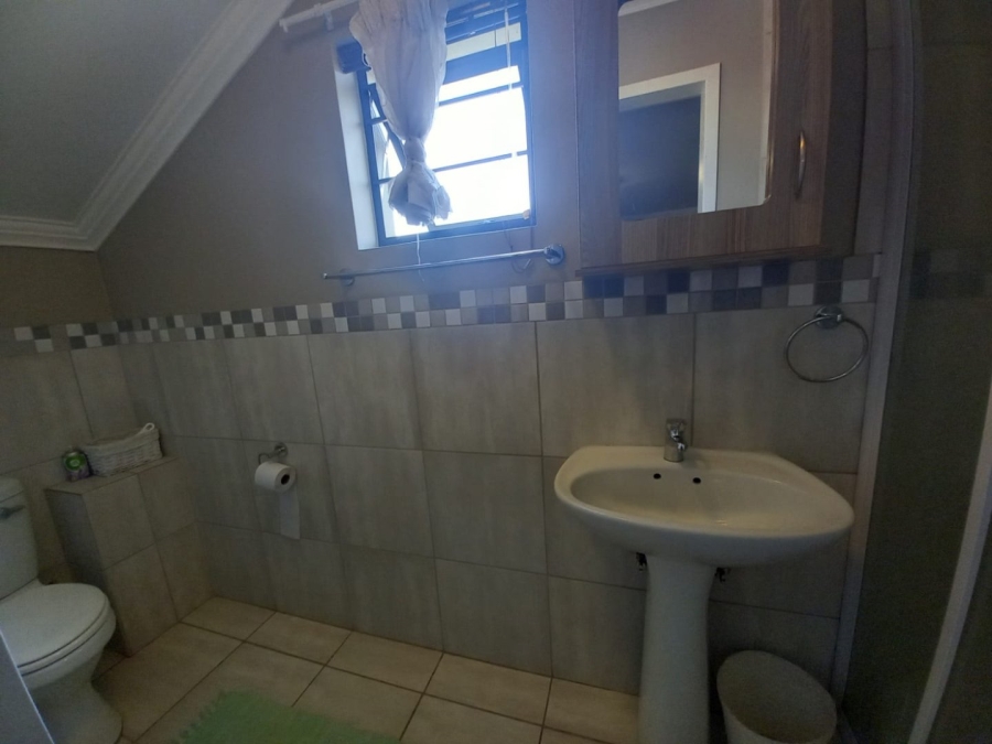 3 Bedroom Property for Sale in Amberfield Gauteng