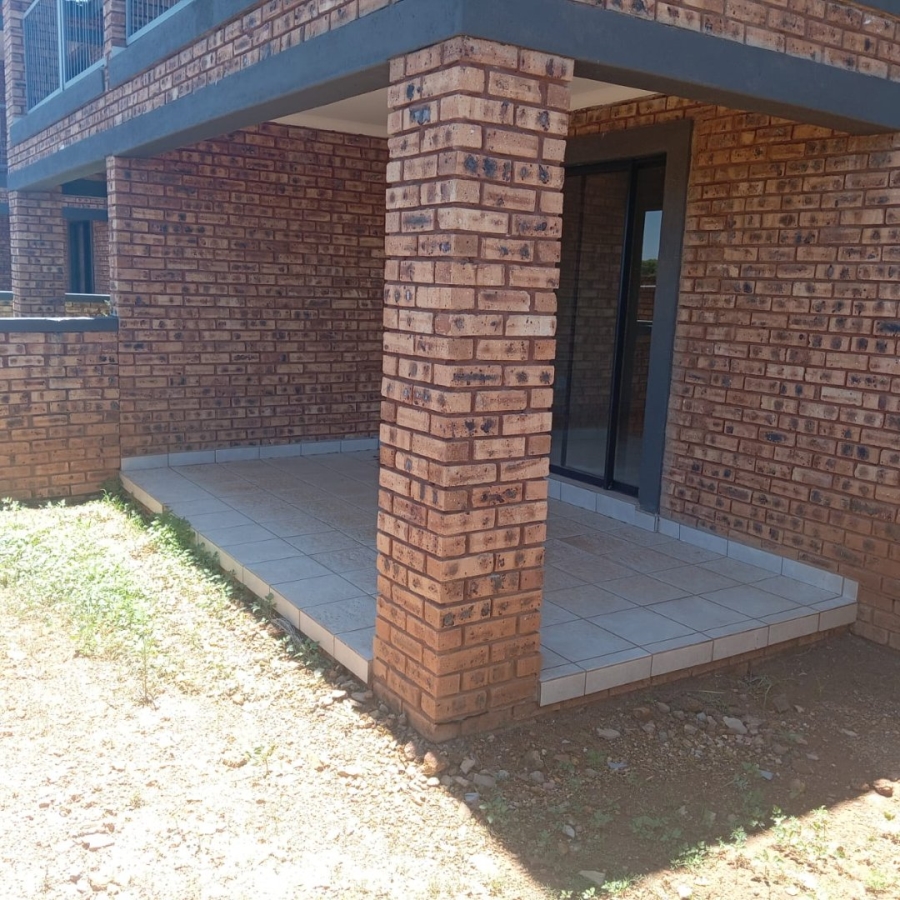 2 Bedroom Property for Sale in Cloverdene Gauteng