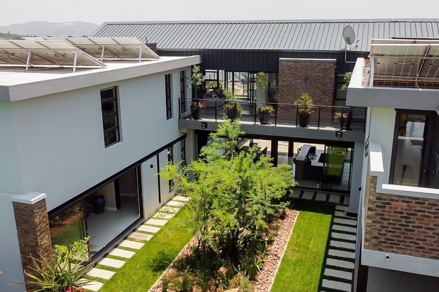 5 Bedroom Property for Sale in Eye of Africa Gauteng