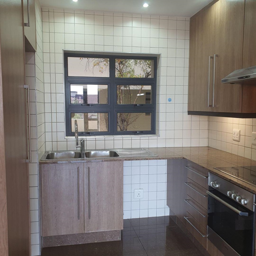 To Let 2 Bedroom Property for Rent in Bedford Gardens Gauteng